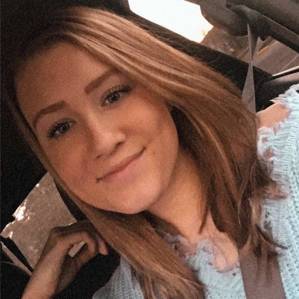 Meet your Posher, Kalie